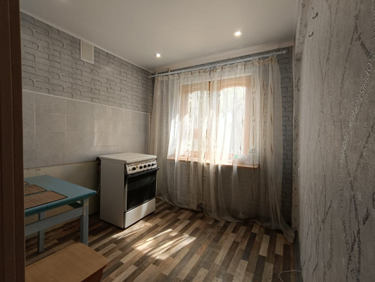 Продам однокомнатную (1-комн.) квартиру, Вячеслава Мейера ул, 4, Астрахань г