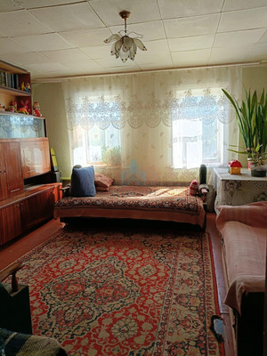 Продам трехкомнатную (3-комн.) квартиру, Александрова ул, 6, Астрахань г