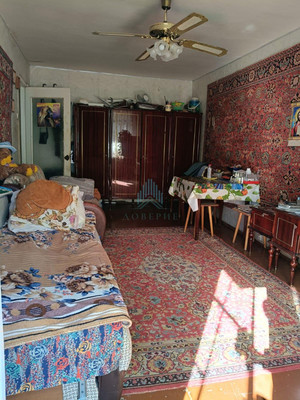 Продам трехкомнатную (3-комн.) квартиру, Александрова ул, 6, Астрахань г