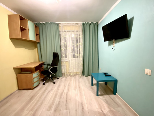Сдам двухкомнатную (2-комн.) квартиру, Суворова ул, 9А, Королев г