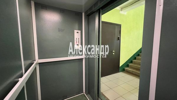 Продам трехкомнатную (3-комн.) квартиру, Московский пр-кт, 9, Выборг г