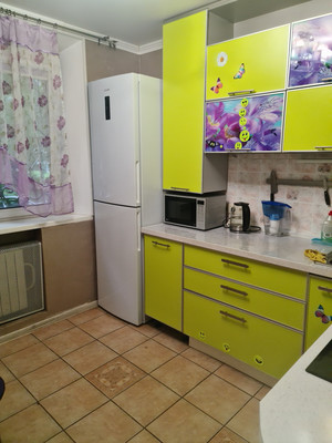 Сдам двухкомнатную (2-комн.) квартиру, Космонавтов пр-кт, 2, Королев г