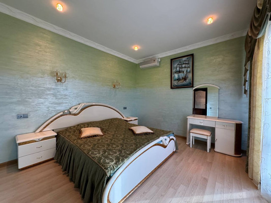 Продам коммерческое помещение 500 м2, Морская ул, 93, Поповка с