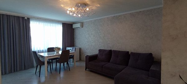 Продам двухкомнатную (2-комн.) квартиру, Коммунистическая ул, 13, Кропоткин г