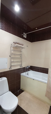 Продам двухкомнатную (2-комн.) квартиру, Коммунистическая ул, 13, Кропоткин г