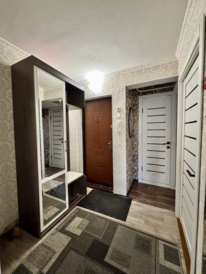 Продам многокомнатную квартиру, Космонавтов ул, 4, Астрахань г