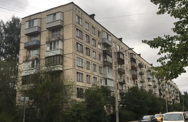 Продам однокомнатную (1-комн.) квартиру, Карпинского ул, 28к1, Санкт-Петербург г