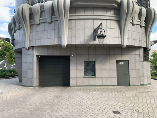 Продам трехкомнатную (3-комн.) квартиру, Ленсовета ул, 87к3, Санкт-Петербург г