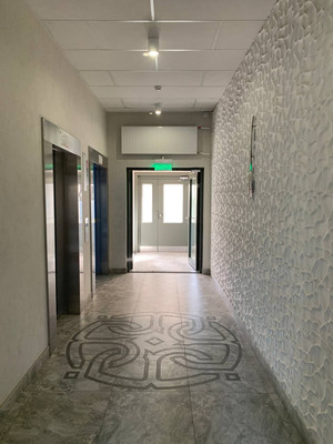 Продам трехкомнатную (3-комн.) квартиру, Ленсовета ул, 87к3, Санкт-Петербург г