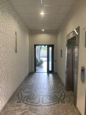 Продам трехкомнатную (3-комн.) квартиру, Ленсовета ул, 87к3, Санкт-Петербург г