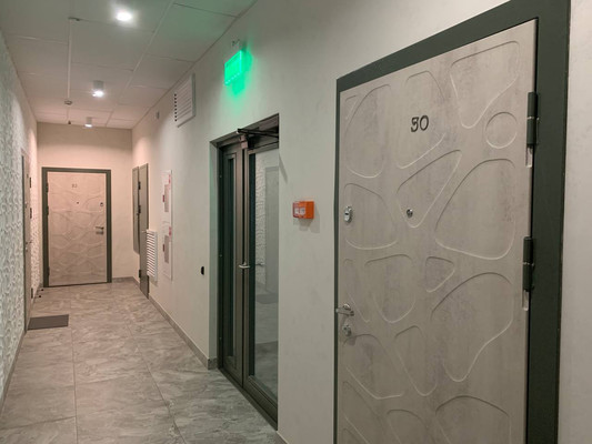 Продам трехкомнатную (3-комн.) квартиру, Ленсовета ул, 87к3, Санкт-Петербург г