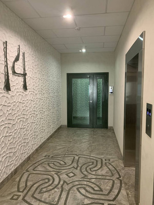 Продам трехкомнатную (3-комн.) квартиру, Ленсовета ул, 87к3, Санкт-Петербург г
