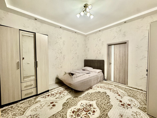 Продам трехкомнатную (3-комн.) квартиру, Можайская ул, 8, Санкт-Петербург г
