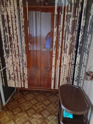 Продам однокомнатную (1-комн.) квартиру, Бумажников ул, 7, Коммунар г