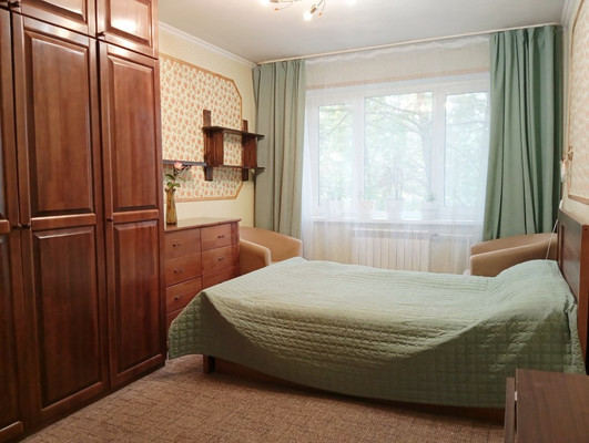 Продам трехкомнатную (3-комн.) квартиру, Чугунова ул, 22, Раменское г