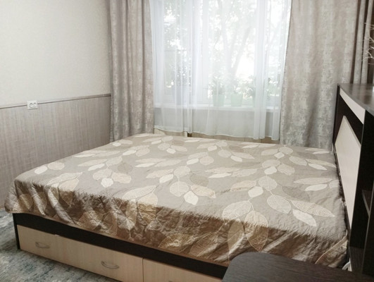 Продам трехкомнатную (3-комн.) квартиру, Чугунова ул, 22, Раменское г