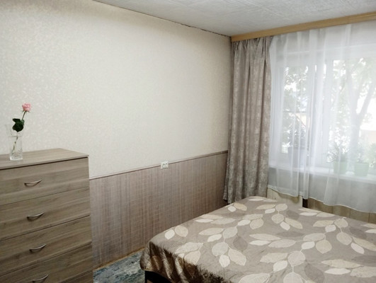 Продам трехкомнатную (3-комн.) квартиру, Чугунова ул, 22, Раменское г