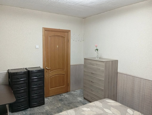 Продам трехкомнатную (3-комн.) квартиру, Чугунова ул, 22, Раменское г