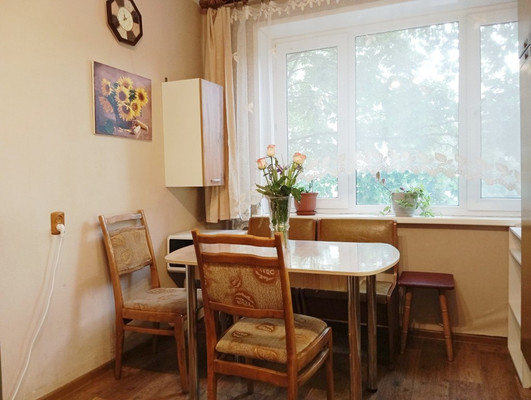 Продам трехкомнатную (3-комн.) квартиру, Чугунова ул, 22, Раменское г
