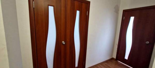 Продам однокомнатную (1-комн.) квартиру, Майкопское шоссе ул, 21, Родники п