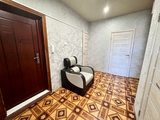 Продам трехкомнатную (3-комн.) квартиру, Батайская ул, 23, Астрахань г