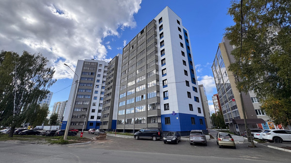 Продам двухкомнатную (2-комн.) квартиру, Колхозная ул, 16, Сыктывкар г