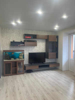 Продам трехкомнатную (3-комн.) квартиру, Энгельса пр-кт, 111Ак1, Санкт-Петербург г