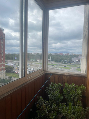Продам трехкомнатную (3-комн.) квартиру, Энгельса пр-кт, 111Ак1, Санкт-Петербург г