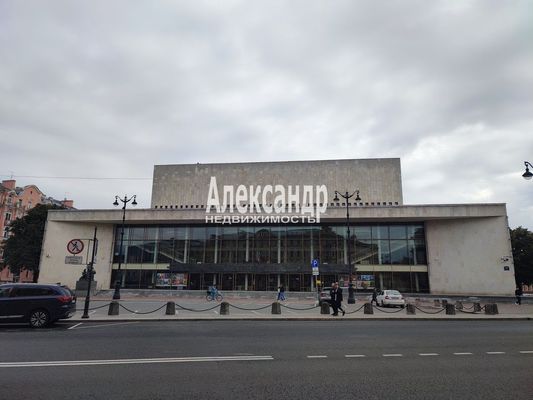 Продам двухкомнатную (2-комн.) квартиру, Жуковского ул, 38, Санкт-Петербург г