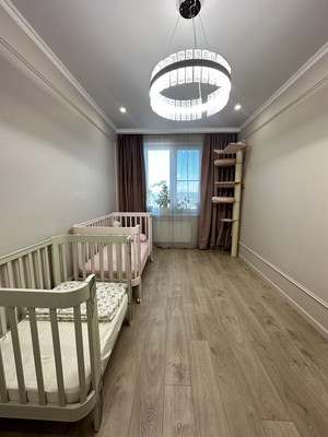 Продам двухкомнатную (2-комн.) квартиру, Короленко ул, 28Б, Казань г