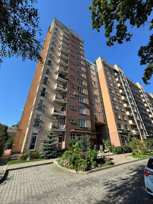 Продам двухкомнатную (2-комн.) квартиру, Тихая ул, 5, Калининград г