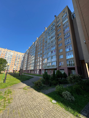 Продам двухкомнатную (2-комн.) квартиру, Тихая ул, 5, Калининград г