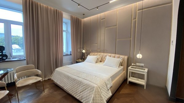 Продам однокомнатную (1-комн.) квартиру, Петровка ул, 26 3, Москва г