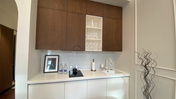 Продам однокомнатную (1-комн.) квартиру, Петровка ул, 26 3, Москва г