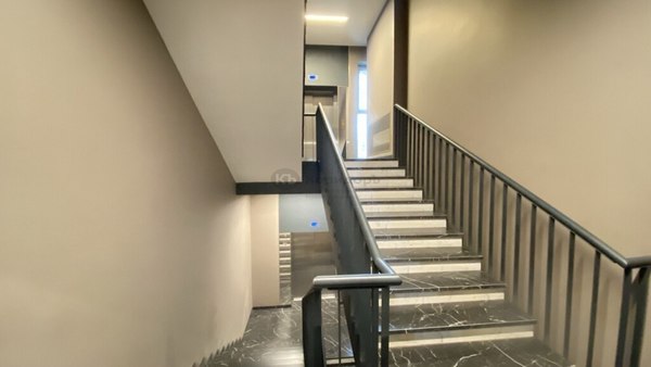 Продам однокомнатную (1-комн.) квартиру, Петровка ул, 26 3, Москва г