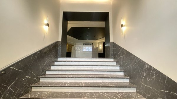 Продам однокомнатную (1-комн.) квартиру, Петровка ул, 26 3, Москва г