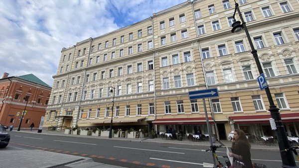 Продам однокомнатную (1-комн.) квартиру, Петровка ул, 26 3, Москва г