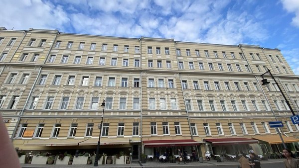 Продам однокомнатную (1-комн.) квартиру, Петровка ул, 26 3, Москва г
