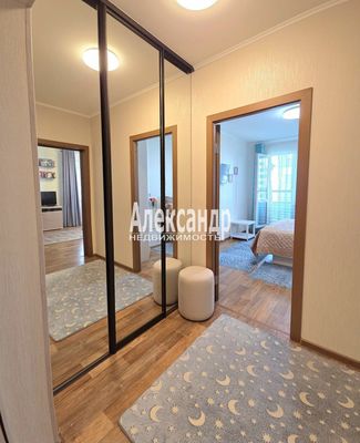 Продам двухкомнатную (2-комн.) квартиру, Витебский пр-кт, 99к2, Санкт-Петербург г