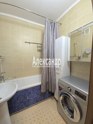 Продам двухкомнатную (2-комн.) квартиру, Витебский пр-кт, 99к2, Санкт-Петербург г