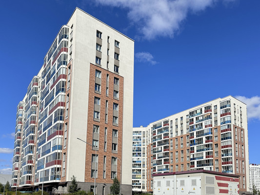 Продам однокомнатную (1-комн.) квартиру, Петровский б-р, 27, Бугры п