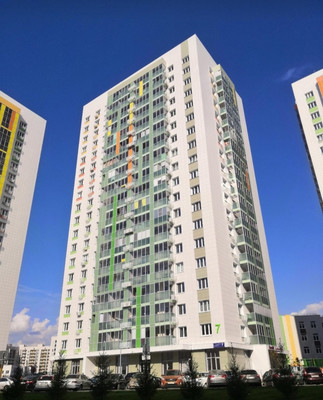 Продам двухкомнатную (2-комн.) квартиру, Азата Аббасова ул, 7, Казань г