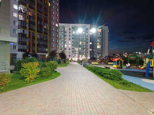 Продам двухкомнатную (2-комн.) квартиру, Азата Аббасова ул, 7, Казань г