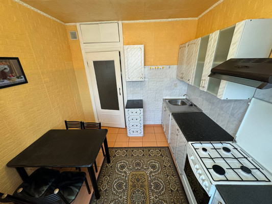 Продам многокомнатную квартиру, Водонасосная ул, 58, Комсомольск-на-Амуре г