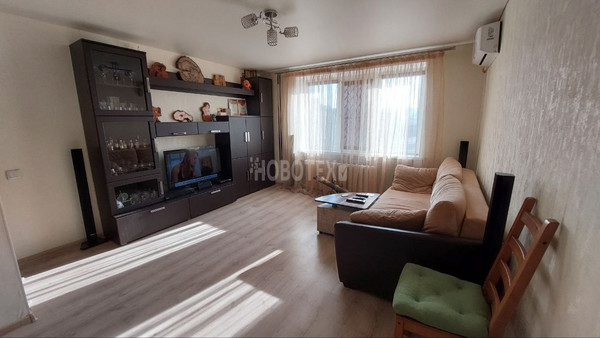 Продам однокомнатную (1-комн.) квартиру, Ленина ул, 199, Горячий Ключ г