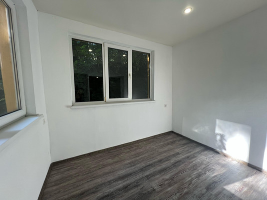 Продам двухкомнатную (2-комн.) квартиру, Б. Хмельницкого ул, 6, Туапсе г