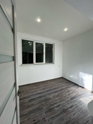 Продам двухкомнатную (2-комн.) квартиру, Б. Хмельницкого ул, 6, Туапсе г