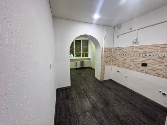 Продам двухкомнатную (2-комн.) квартиру, Б. Хмельницкого ул, 6, Туапсе г