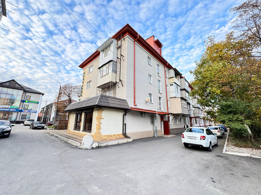 Продам двухкомнатную (2-комн.) квартиру, Шортанова ул, 40/31, Нальчик г