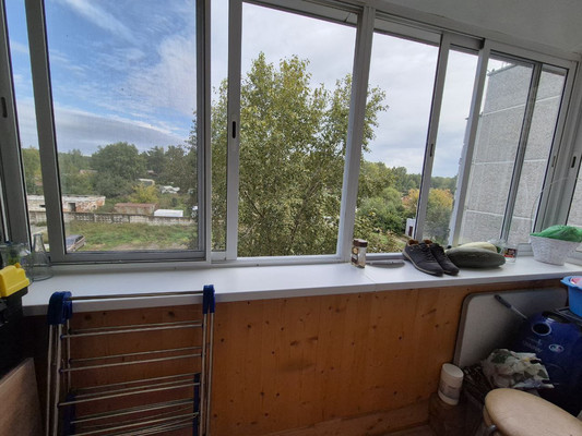 Продам двухкомнатную (2-комн.) квартиру, Новокольцовская ул, 11, Екатеринбург г